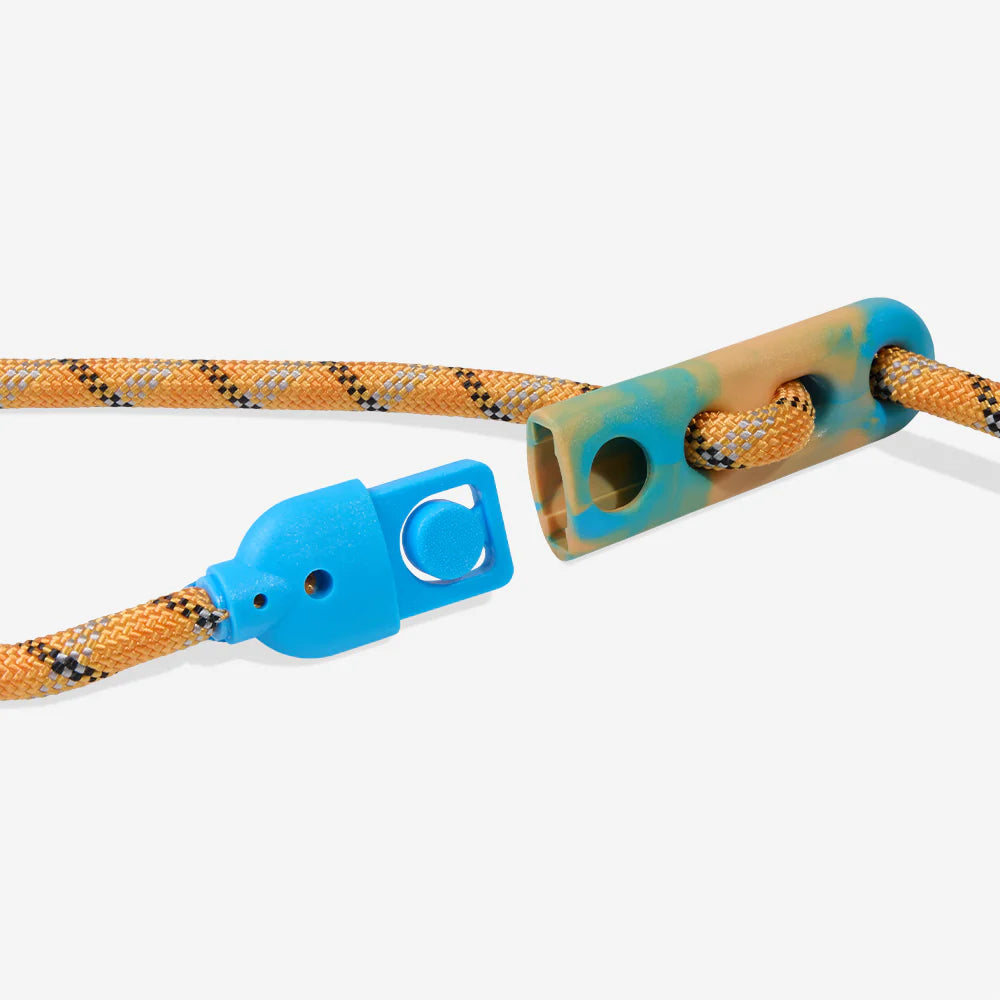 Correa manoslibres The Thing